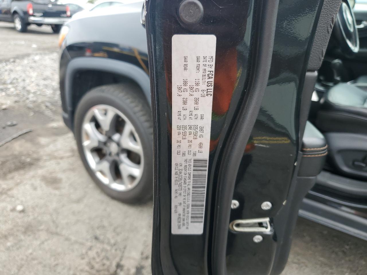 2018 Jeep Compass Limited VIN: 3C4NJDCB9JT435773 Lot: 81570385