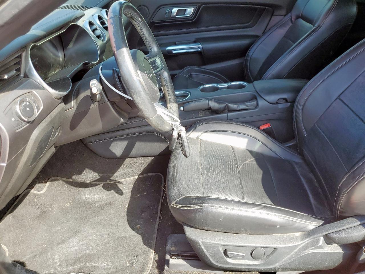 2020 Ford Mustang VIN: 1FATP8UH4L5138578 Lot: 81112865