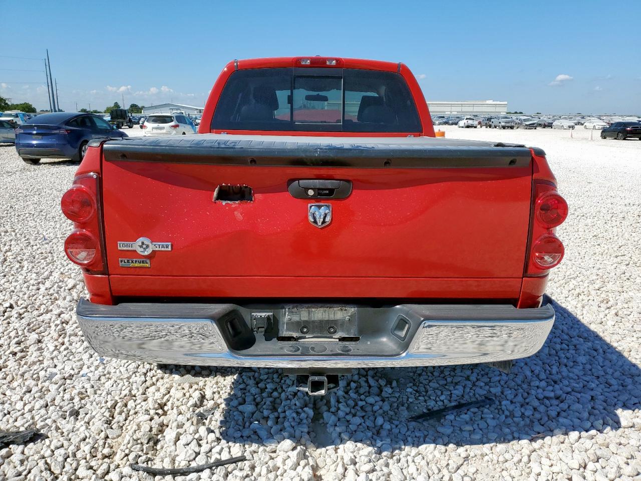 2008 Dodge Ram 1500 St VIN: 1D7HA18N38S555570 Lot: 81729835