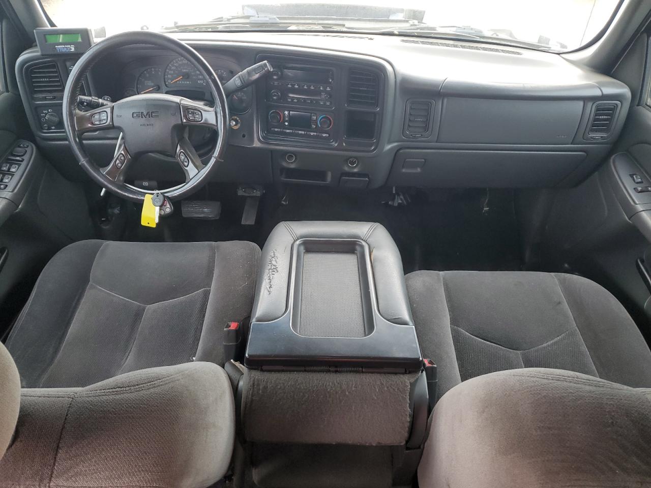 2007 GMC Sierra K2500 Heavy Duty VIN: 1GTHK23D97F184496 Lot: 83840375