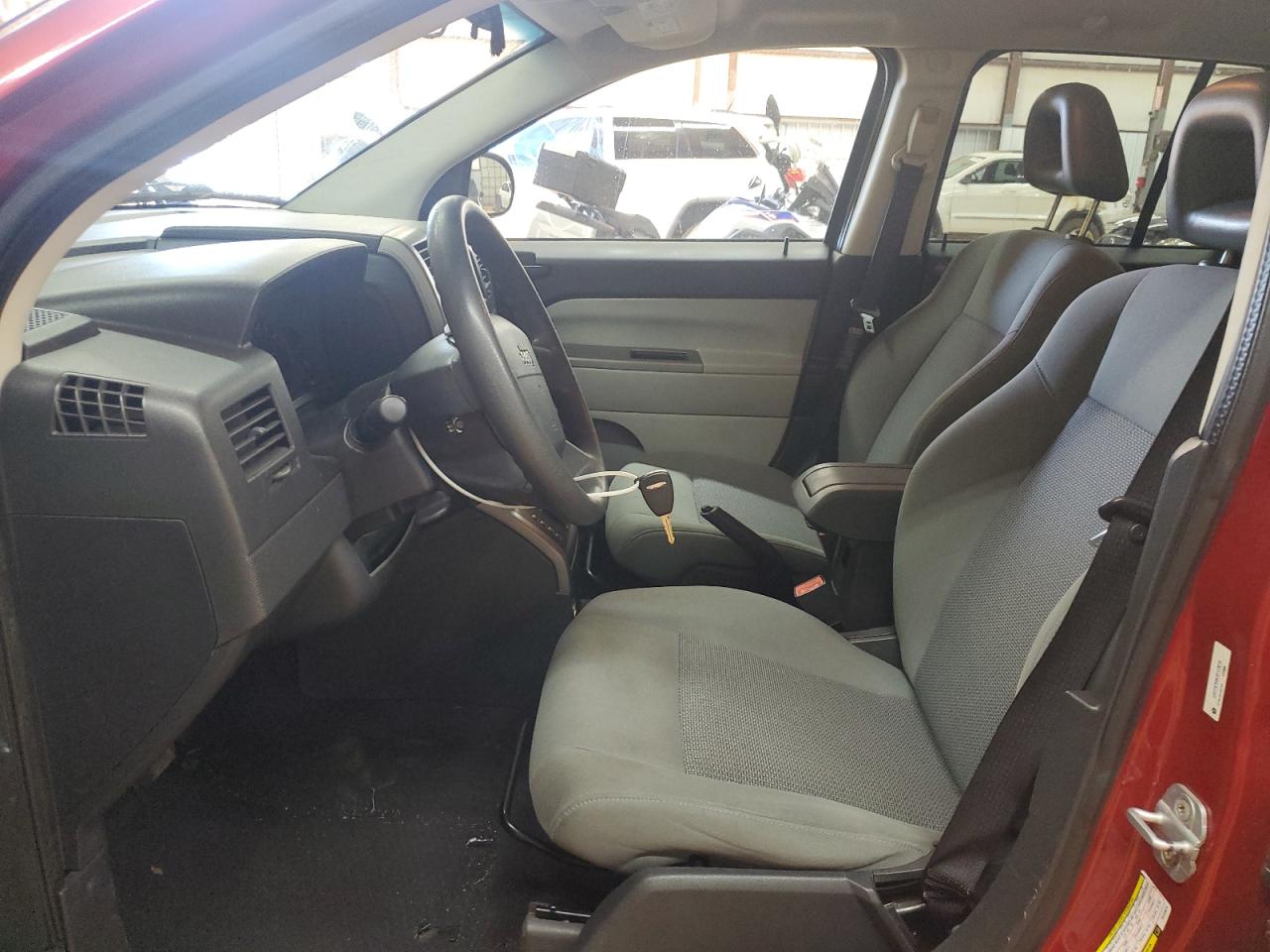 2007 Jeep Compass VIN: 1J8FF47W97D123074 Lot: 71952645