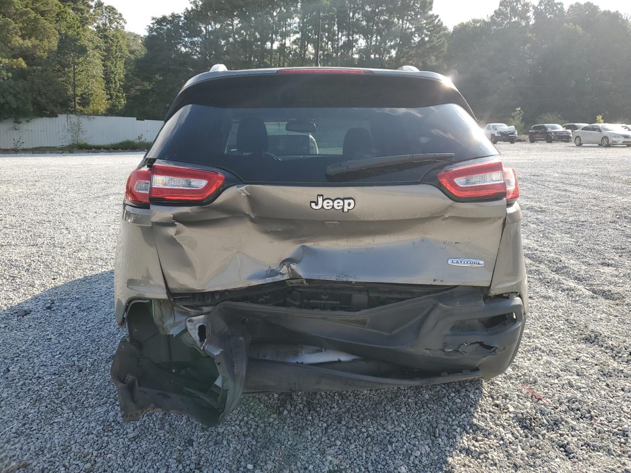 2018 Jeep Cherokee Latitude VIN: 1C4PJLCB5JD595528 Lot: 71352935