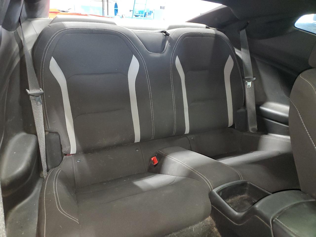 2018 Chevrolet Camaro Lt VIN: 1G1FB1RS2J0113750 Lot: 70909245