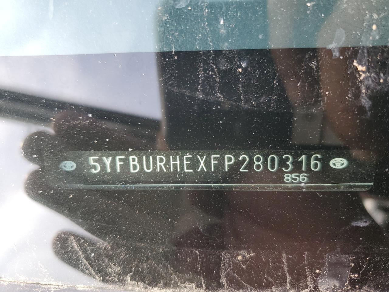 2015 Toyota Corolla L VIN: 5YFBURHEXFP280316 Lot: 84610435