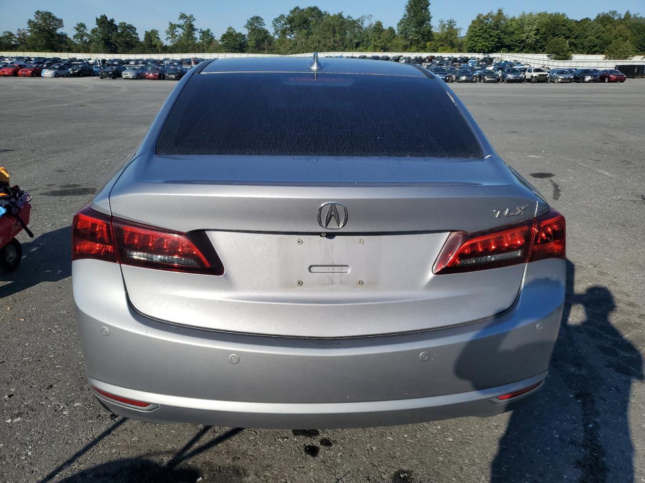 2015 Acura Tlx Advance VIN: 19UUB2F72FA011520 Lot: 70964095