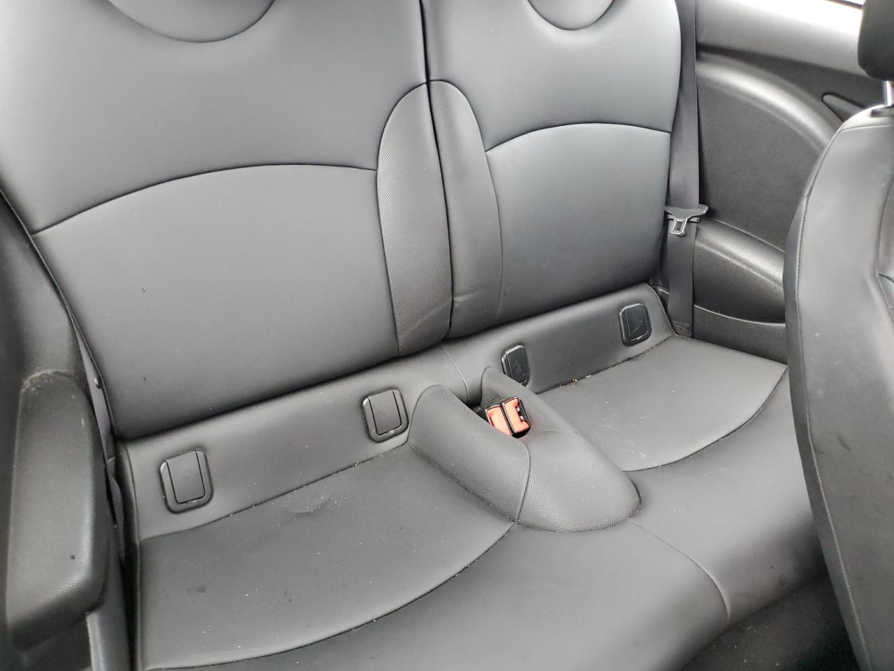 2013 Mini Cooper VIN: WMWSU3C57DT685296 Lot: 83936685