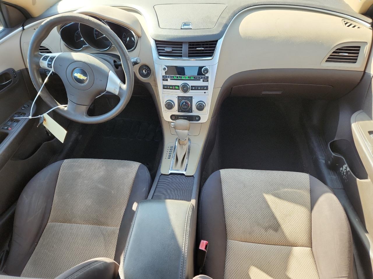 2010 Chevrolet Malibu Ls VIN: 1G1ZB5EB8AF277415 Lot: 84627195
