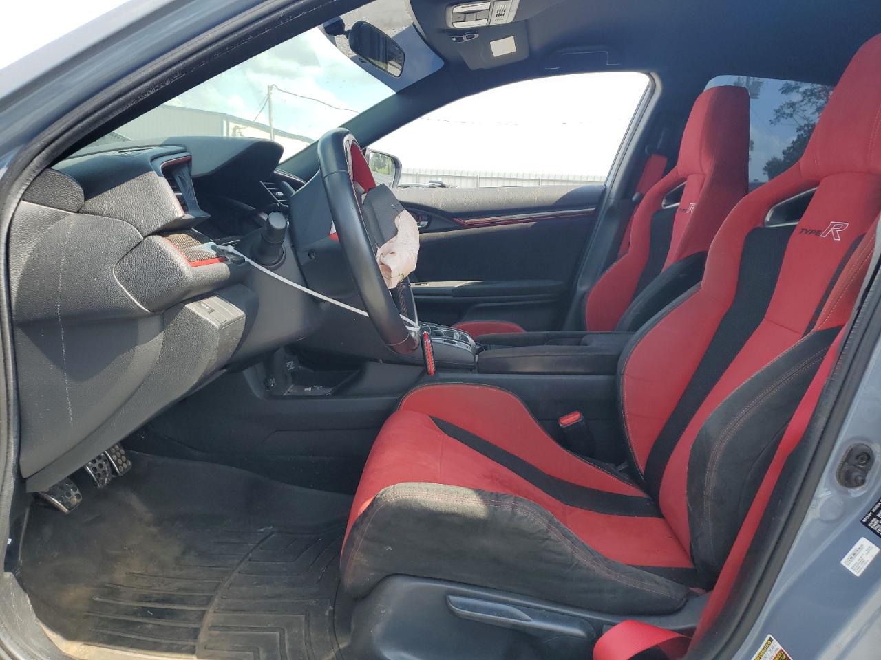 2019 Honda Civic Type-R Touring VIN: SHHFK8G77KU204481 Lot: 81620745