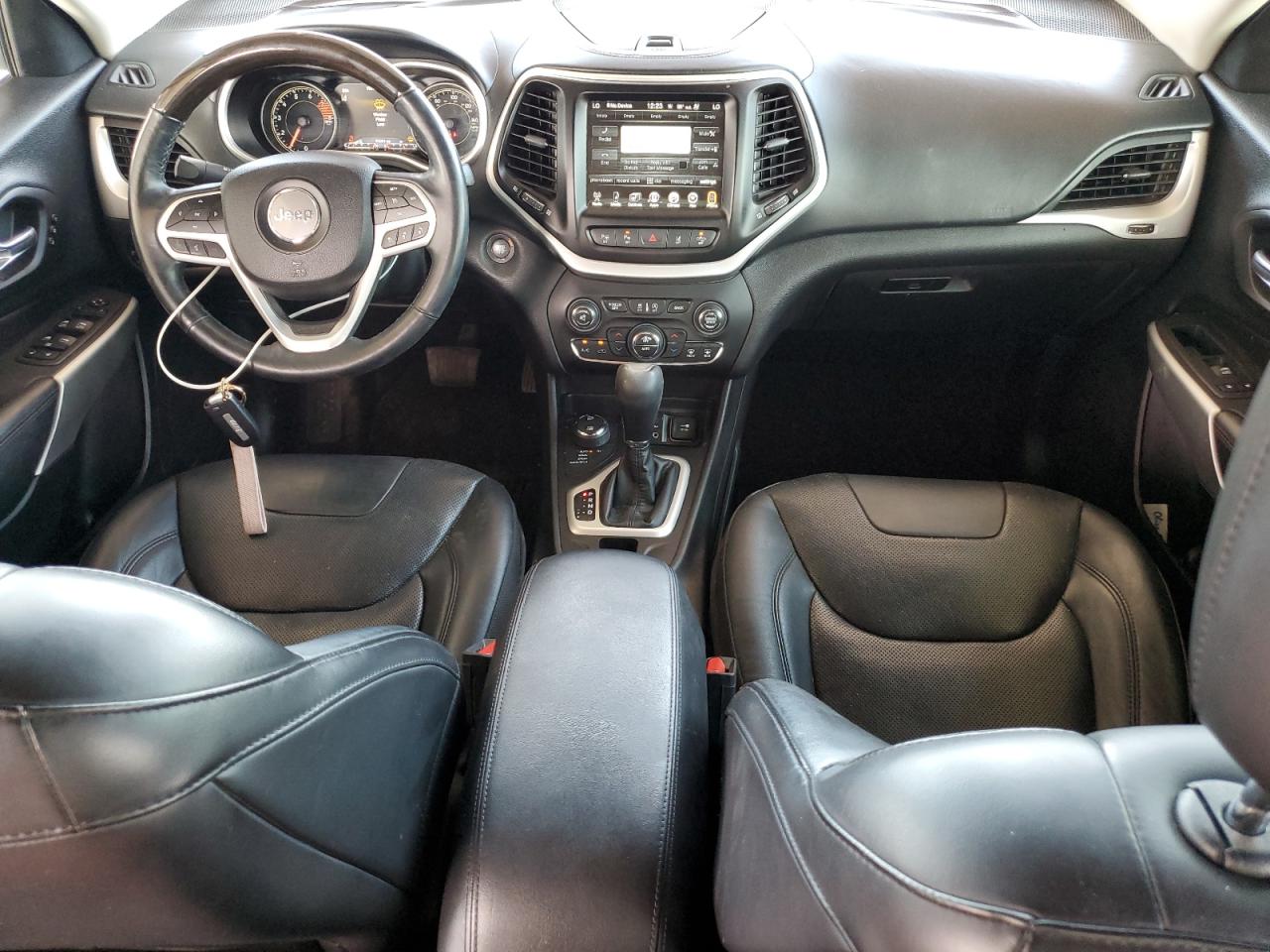 2018 Jeep Cherokee Overland VIN: 1C4PJMJX8JD501484 Lot: 81316345