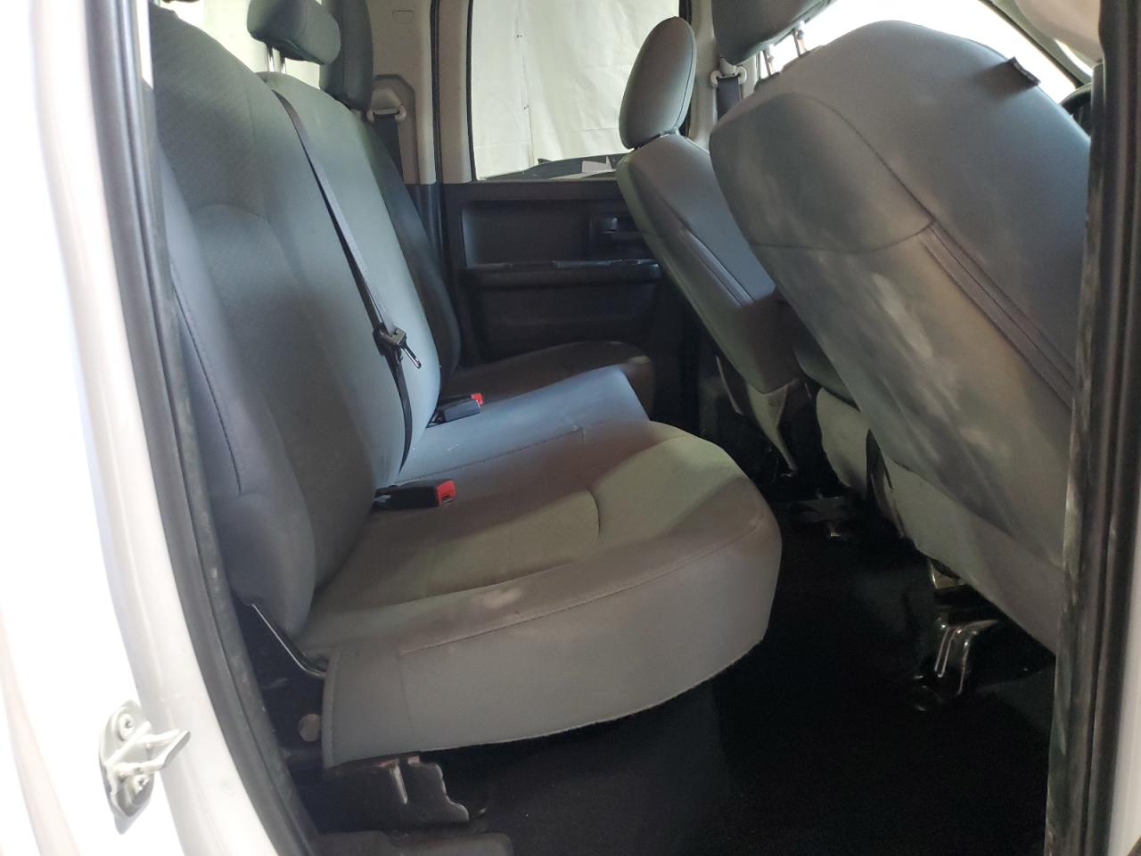 2018 Ram 1500 St VIN: 1C6RR7FG8JS212068 Lot: 84244895