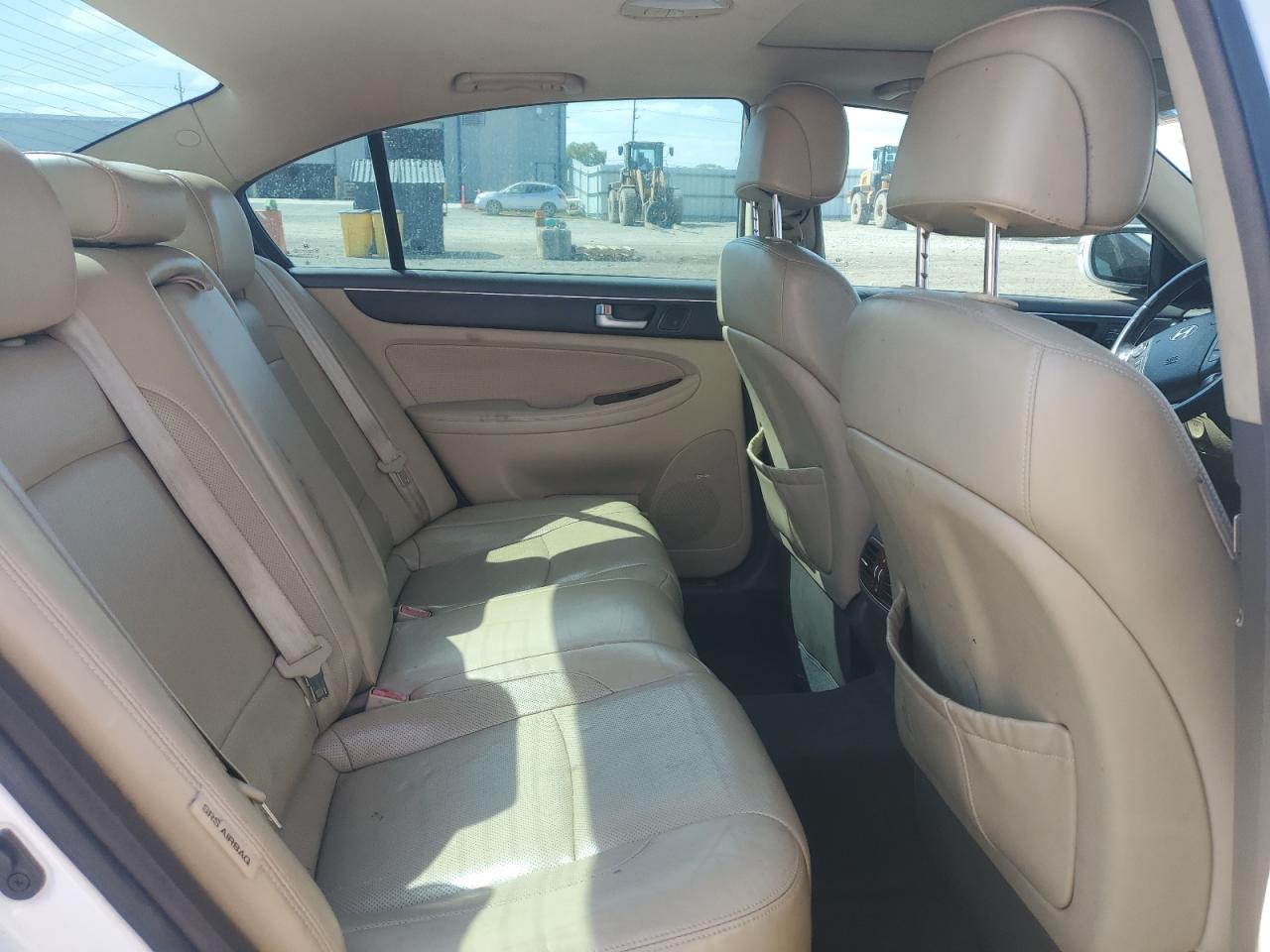 2013 Hyundai Genesis 5.0L VIN: KMHGC4DH3DU245365 Lot: 71527165