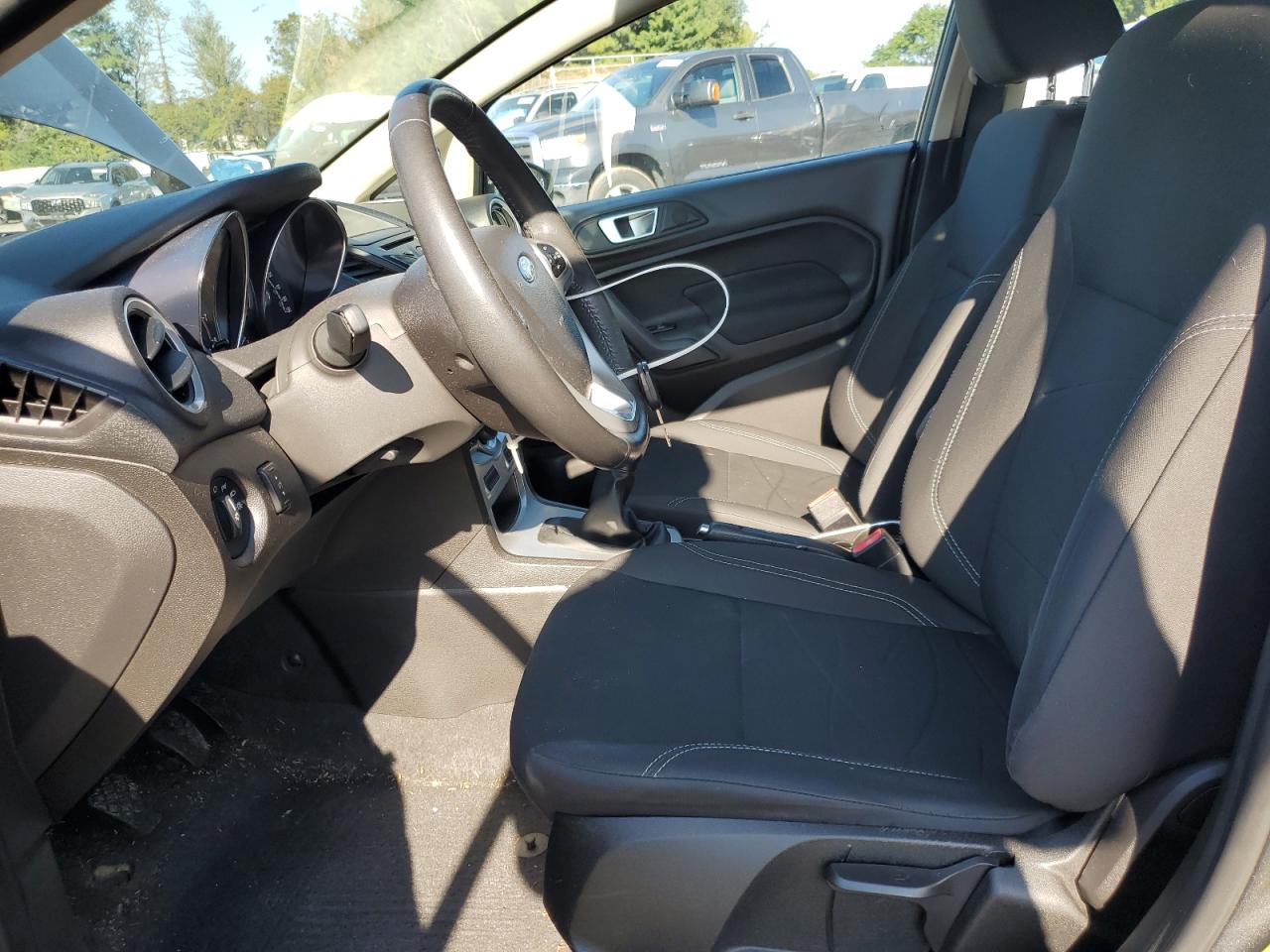 2015 Ford Fiesta Se VIN: 3FADP4EJ0FM178637 Lot: 81524185