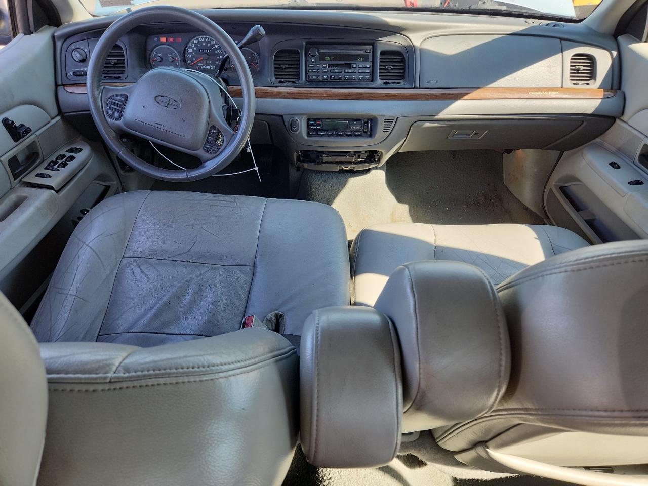 2004 Ford Crown Victoria Lx VIN: 2FAFP74W24X185730 Lot: 72002005