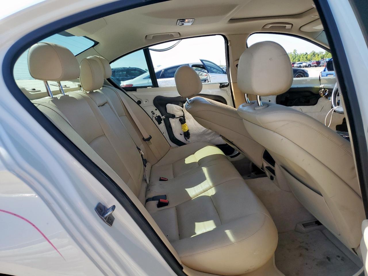 2014 BMW 535 D VIN: WBAXA5C57ED690939 Lot: 81805135