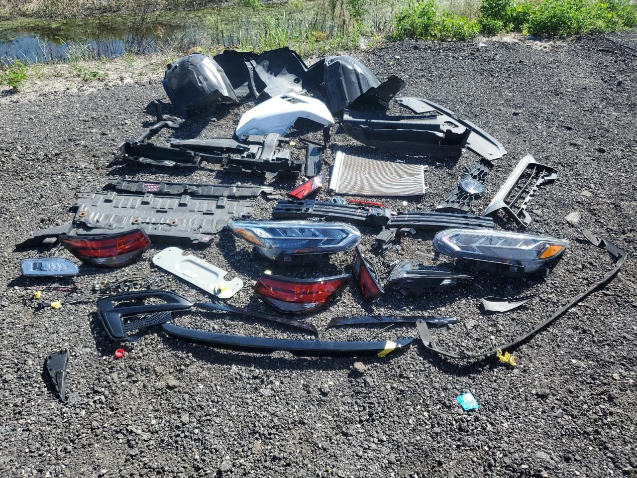 2022 Nissan Sentra Sr VIN: 3N1AB8DV5NY318389 Lot: 81411315