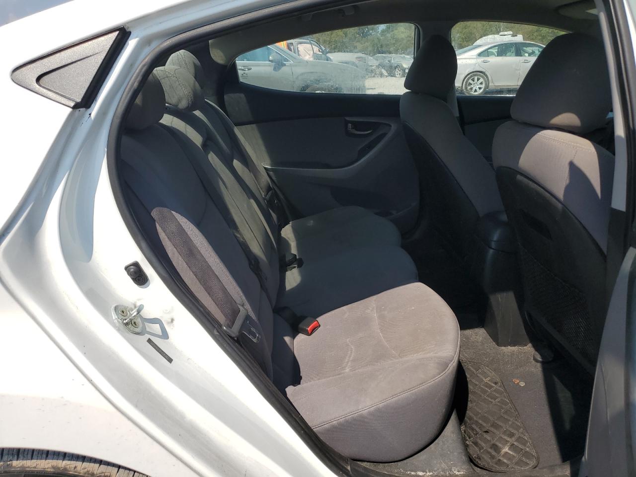 2015 Hyundai Elantra Se VIN: 5NPDH4AE6FH580863 Lot: 81325755