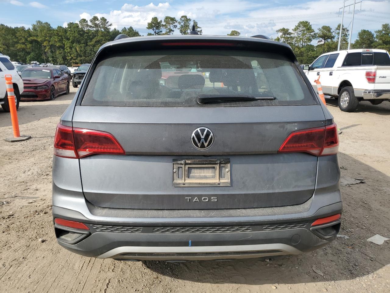 2024 Volkswagen Taos S VIN: 3VV5X7B24RM083839 Lot: 84659175