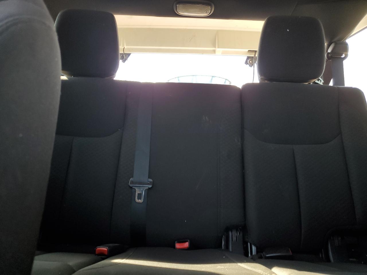 2015 Jeep Wrangler Unlimited Sport VIN: 1C4BJWDG2FL673847 Lot: 81019585