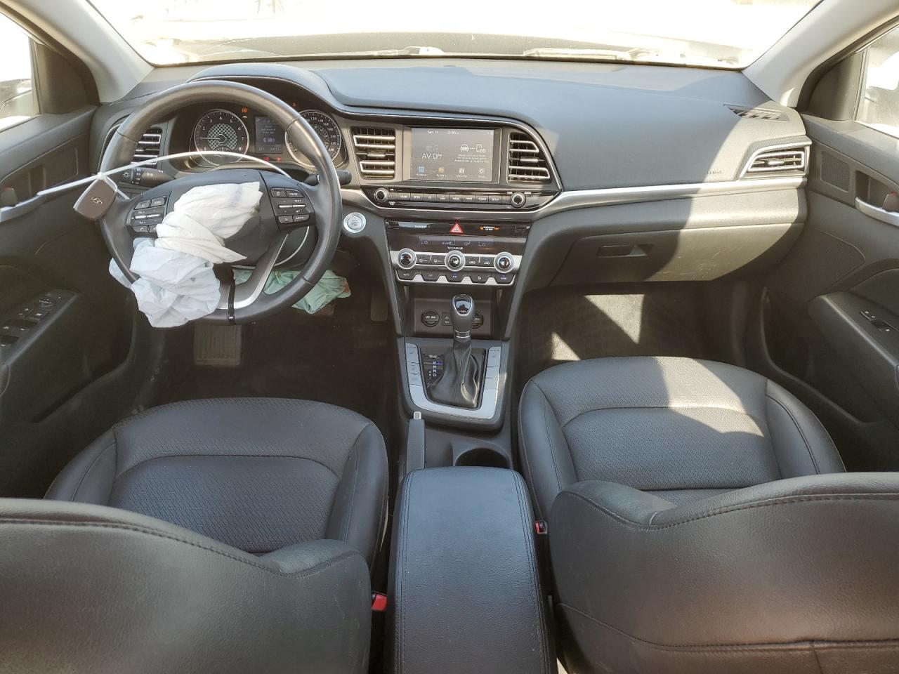 2019 Hyundai Elantra Sel VIN: KMHD84LF8KU765143 Lot: 81108905