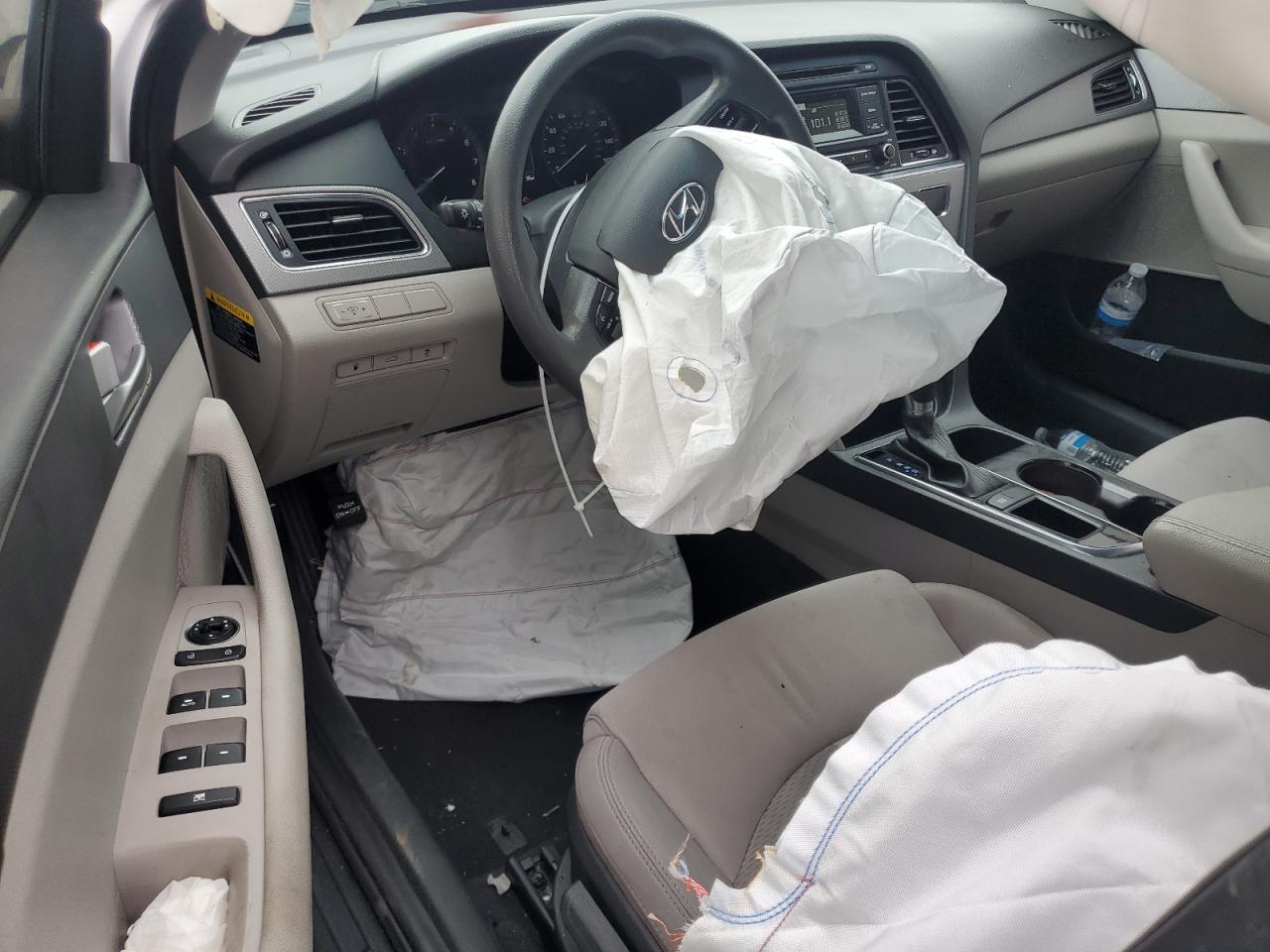 2017 Hyundai Sonata Se VIN: 5NPE24AF0HH531322 Lot: 81685465