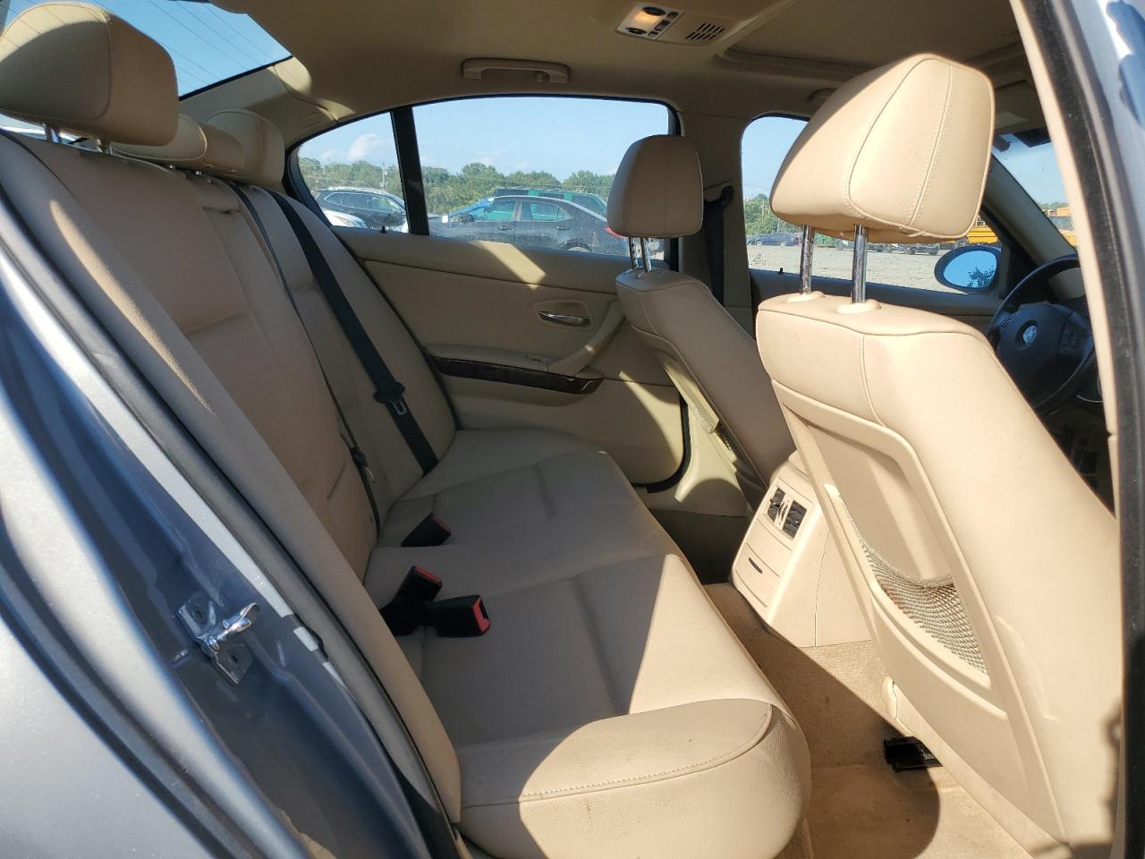 2008 BMW 328 Xi VIN: WBAVC93518K041243 Lot: 70506425