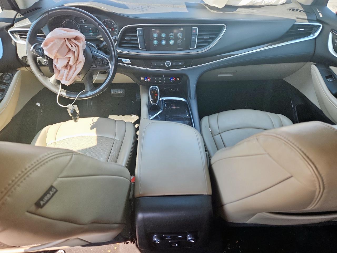 2018 Buick Enclave Essence VIN: 5GAERBKW1JJ166081 Lot: 80030795