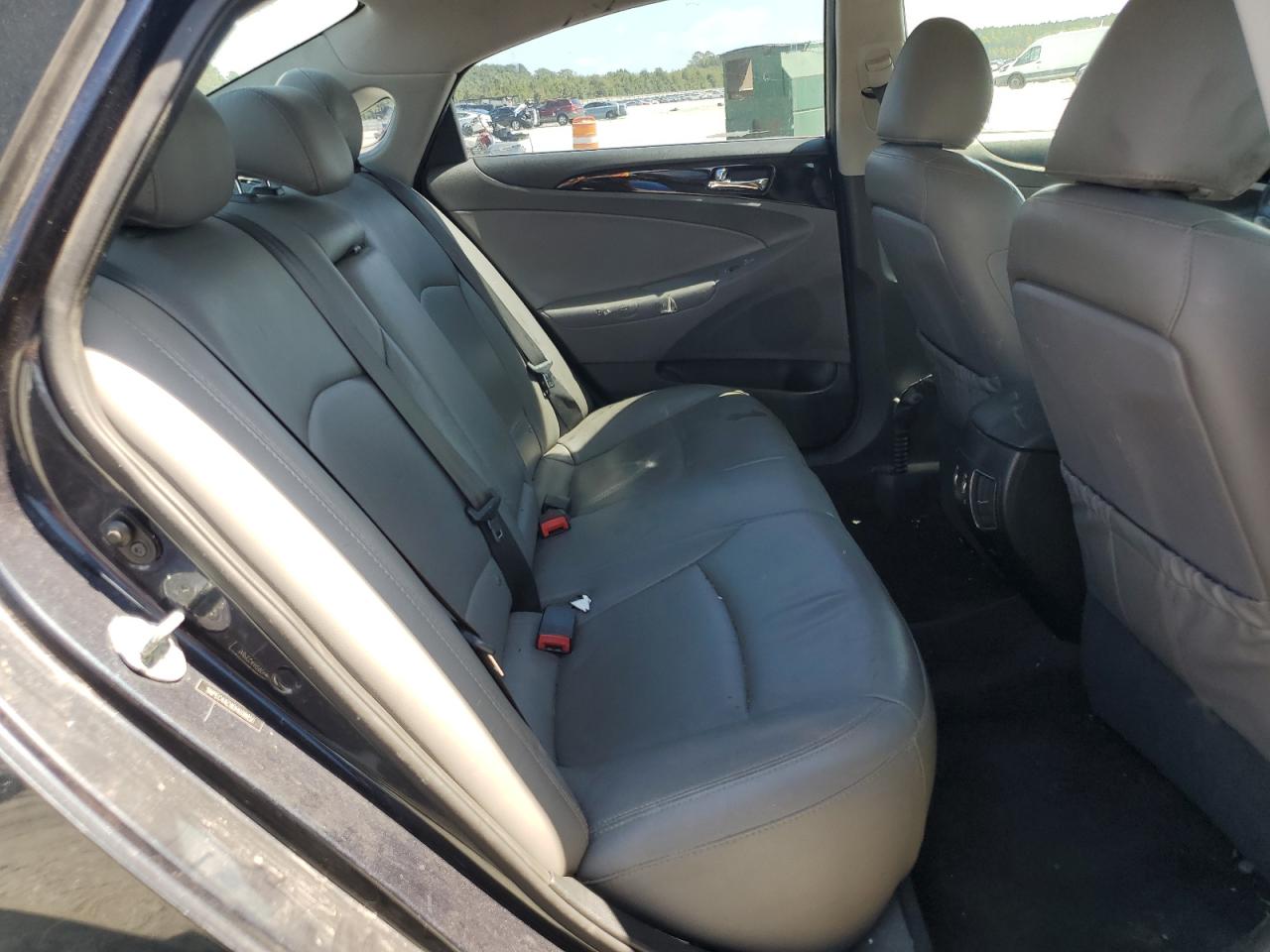 2013 Hyundai Sonata Se VIN: 5NPEC4AC9DH608850 Lot: 81278605