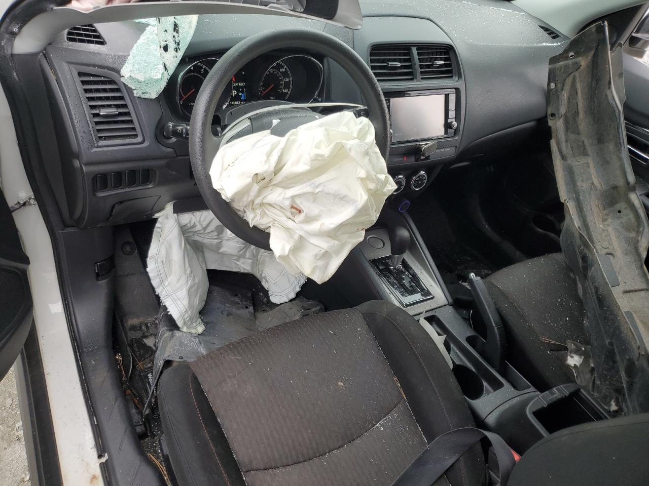 2018 Mitsubishi Outlander Sport Es VIN: JA4AP3AU2JU023724 Lot: 84574135