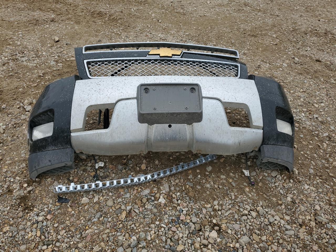 2013 Chevrolet Suburban K1500 Lt VIN: 1GNSKJE75DR101011 Lot: 81673255