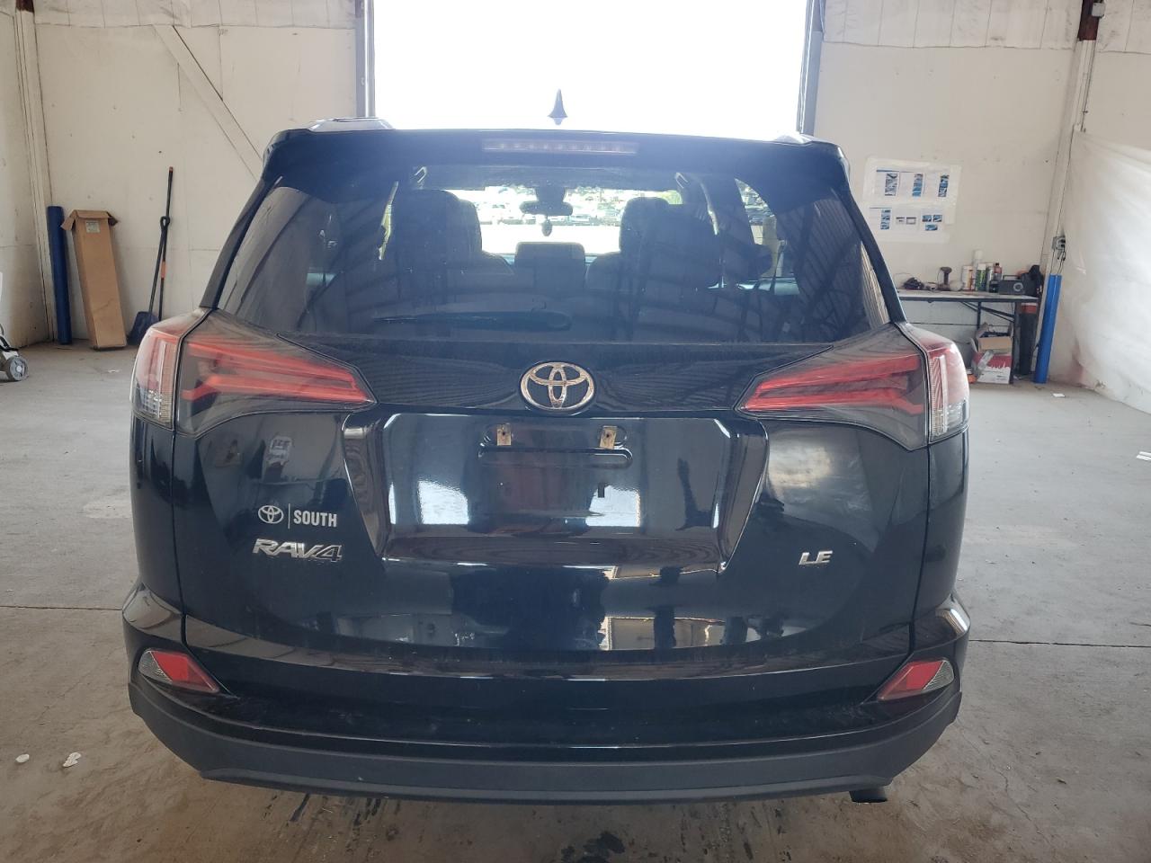 2017 Toyota Rav4 Le VIN: 2T3ZFREV8HW389329 Lot: 84607535