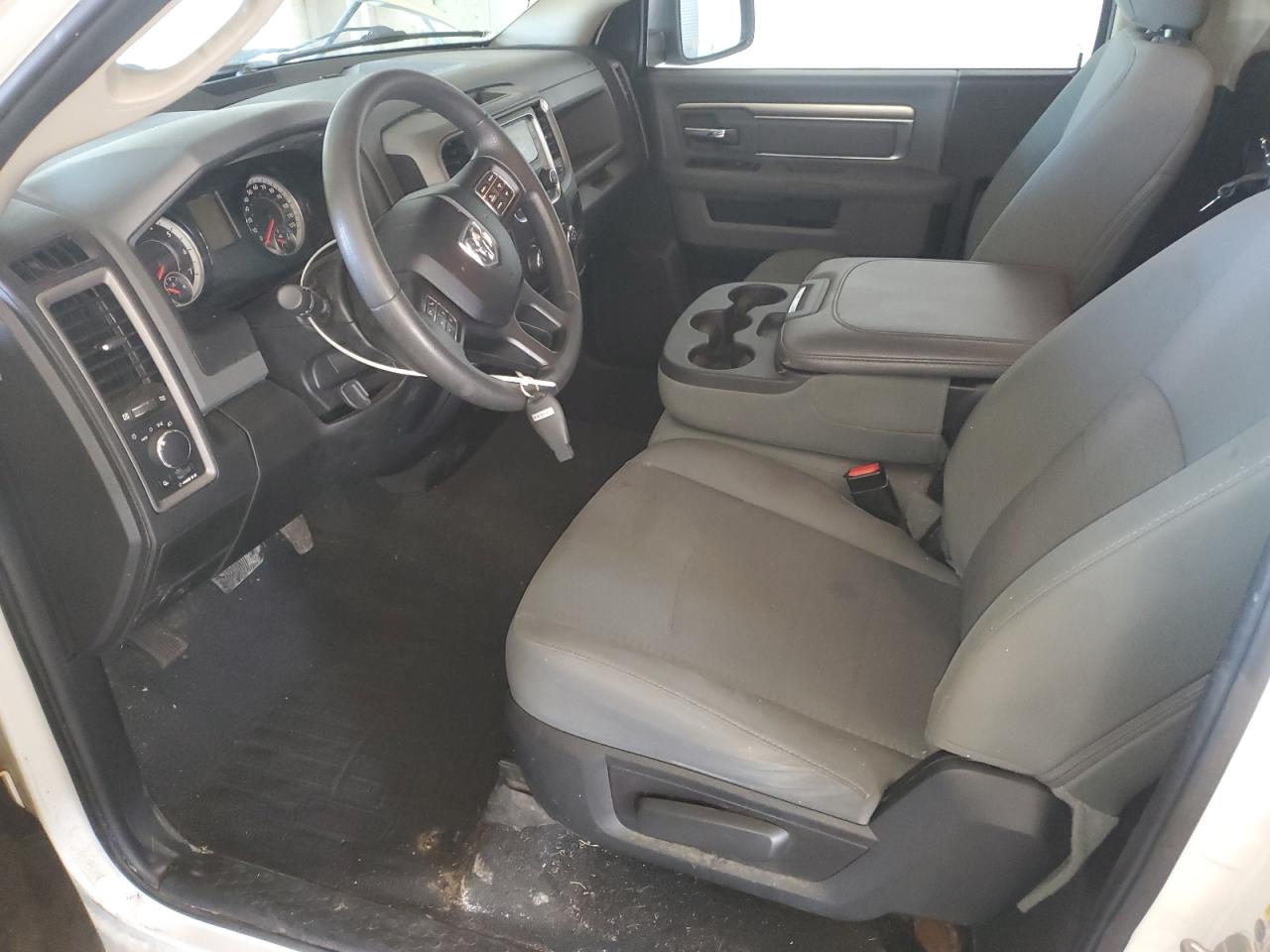 2019 Ram 1500 Classic Tradesman VIN: 3C6JR7DG6KG600005 Lot: 71953705