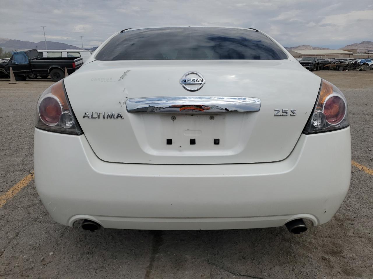 2011 Nissan Altima Base VIN: 1N4AL2AP5BN464738 Lot: 71549565