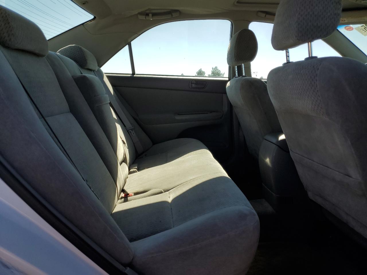 2003 Toyota Camry Le VIN: 4T1BE32K53U229681 Lot: 70791335