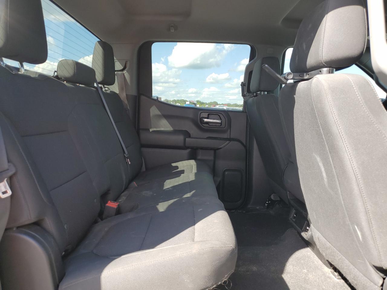 2022 Chevrolet Silverado Ltd K1500 Custom VIN: 1GCPYBEK0NZ237037 Lot: 81922375