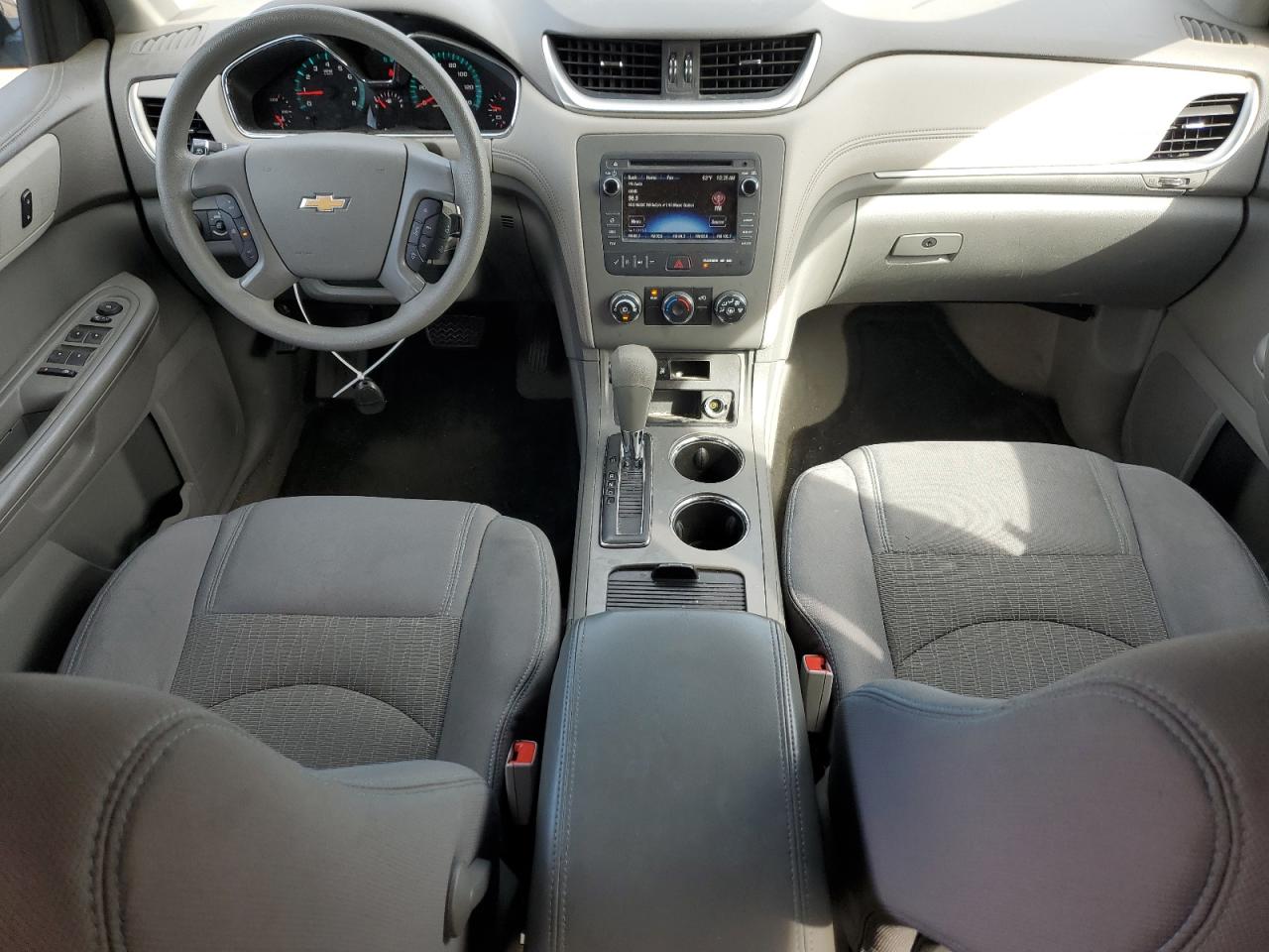 2014 Chevrolet Traverse Ls VIN: 1GNKRFED2EJ157955 Lot: 81005695
