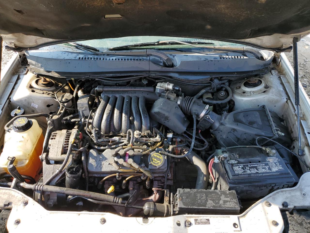 2002 Ford Taurus Ses VIN: 1FAFP55UX2A164468 Lot: 81042675