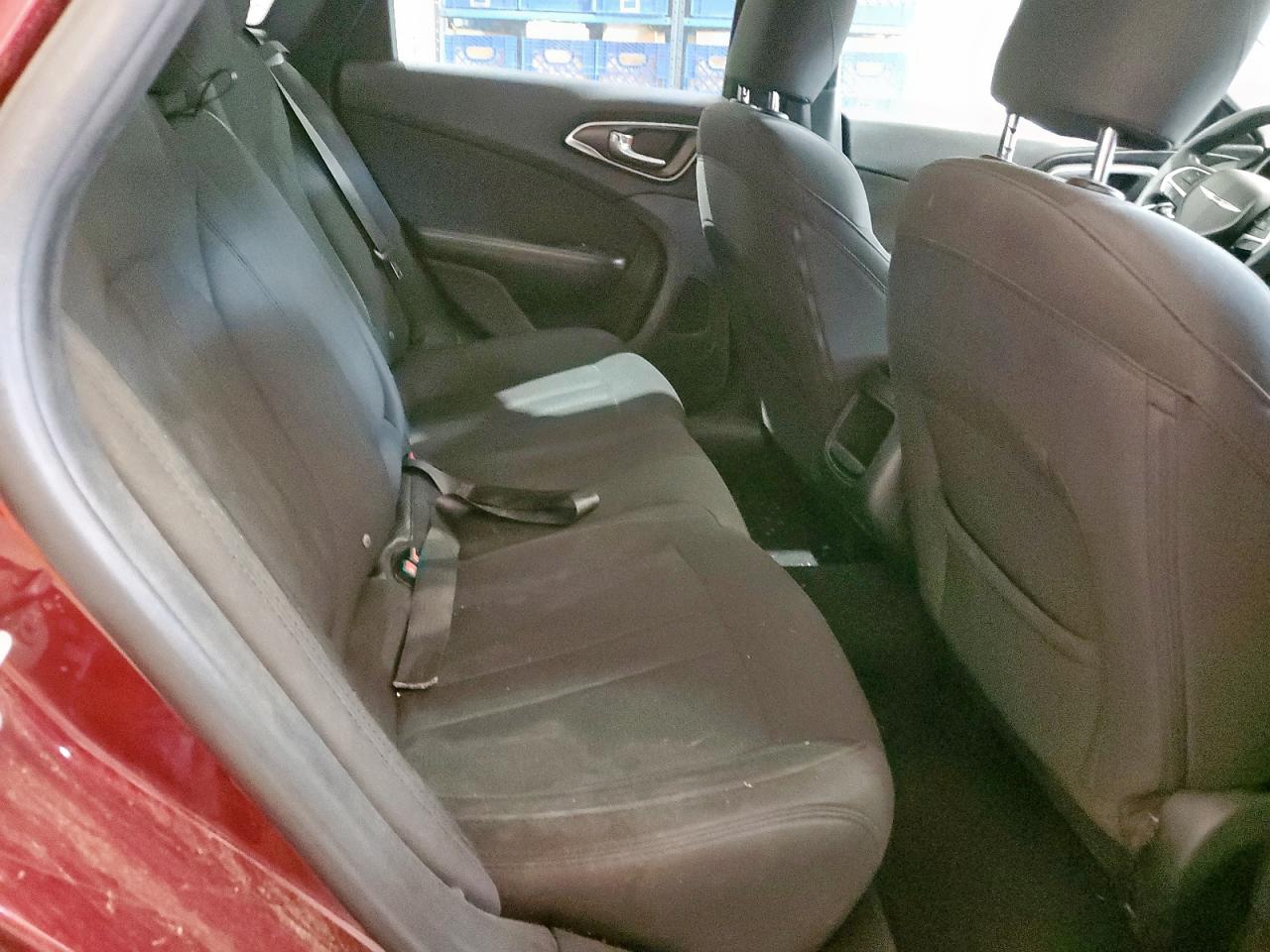 2016 Chrysler 200 Limited VIN: 1C3CCCAB8GN140689 Lot: 81635805