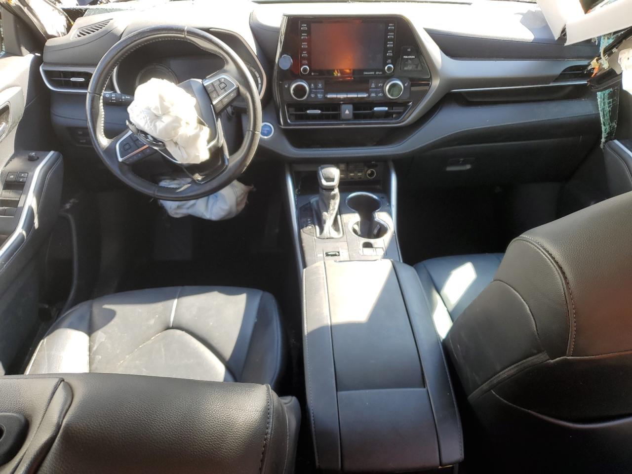 2021 Toyota Highlander Hybrid Xle VIN: 5TDGBRCH5MS529381 Lot: 80987865