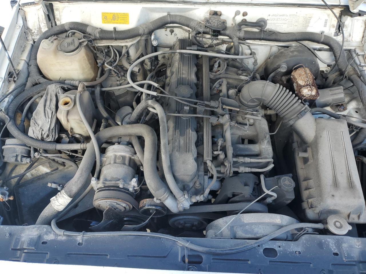 1992 Jeep Cherokee Laredo VIN: 1J4FT58S6NL236558 Lot: 81654935