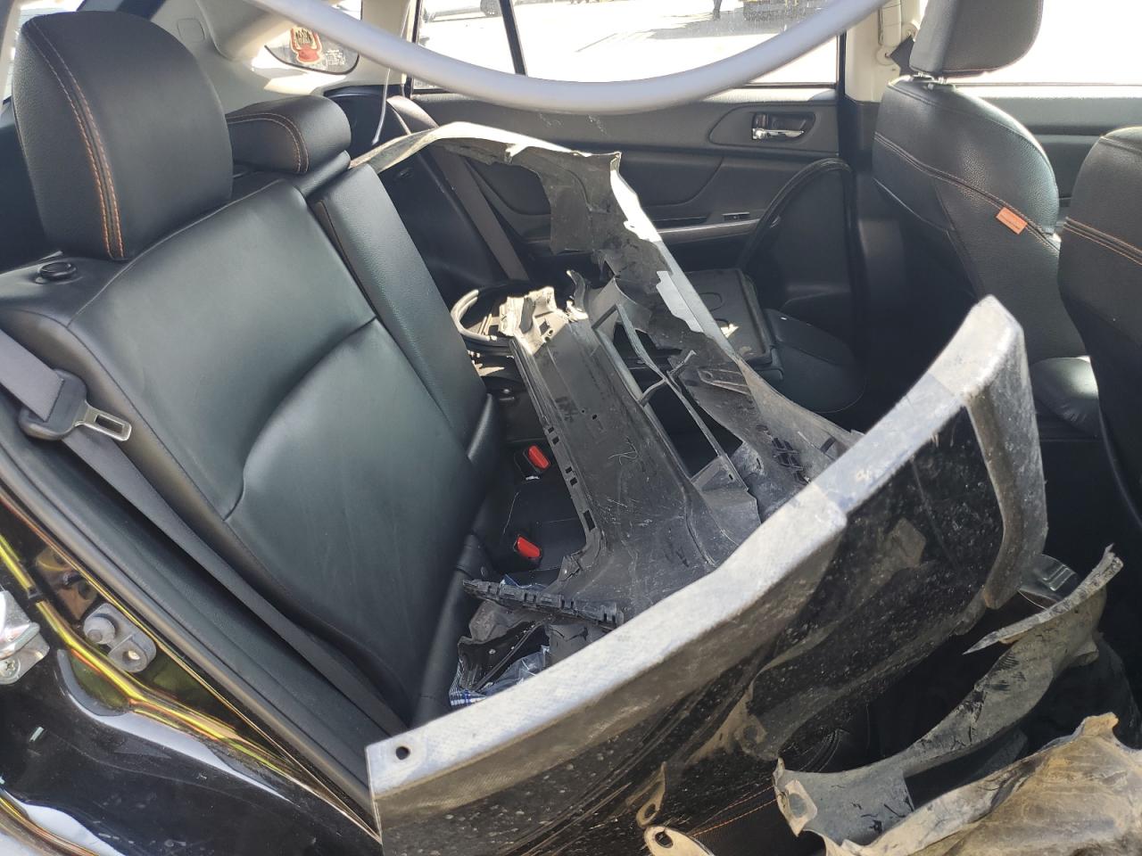 2016 Subaru Crosstrek Limited VIN: JF2GPAKC9G8233623 Lot: 82171455