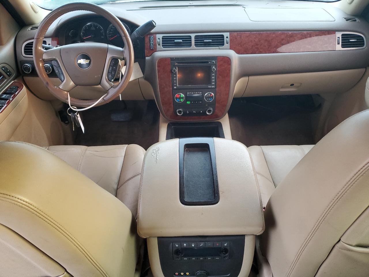 2011 Chevrolet Suburban K1500 Lt VIN: 1GNSKJE39BR356237 Lot: 81724465