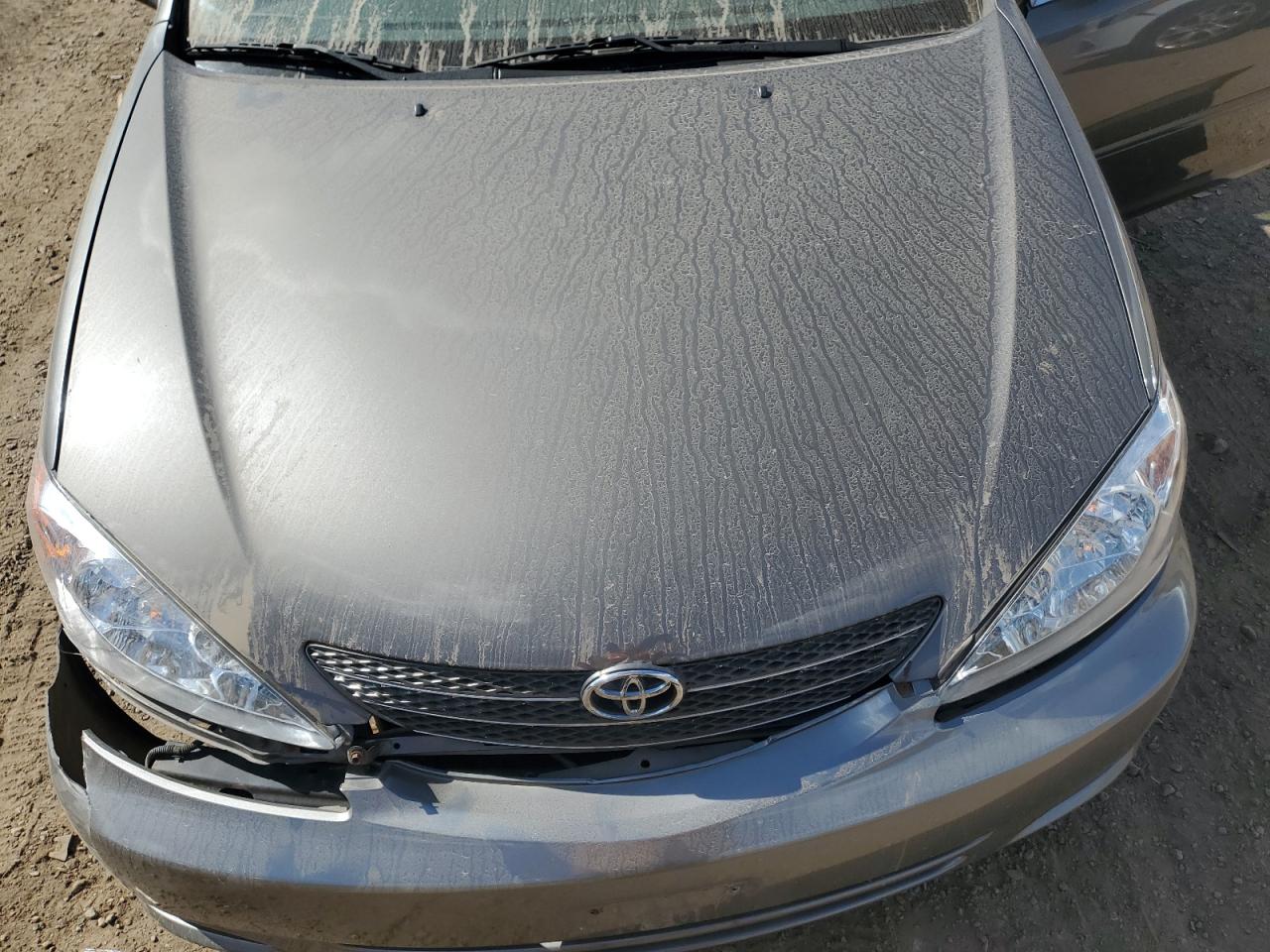 2004 Toyota Camry Le VIN: 4T1BE32K94U887845 Lot: 81809315