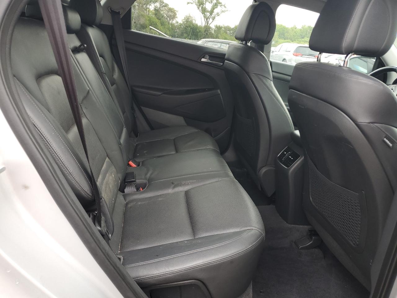 2016 Hyundai Tucson Limited VIN: KM8J3CA28GU180033 Lot: 81762605