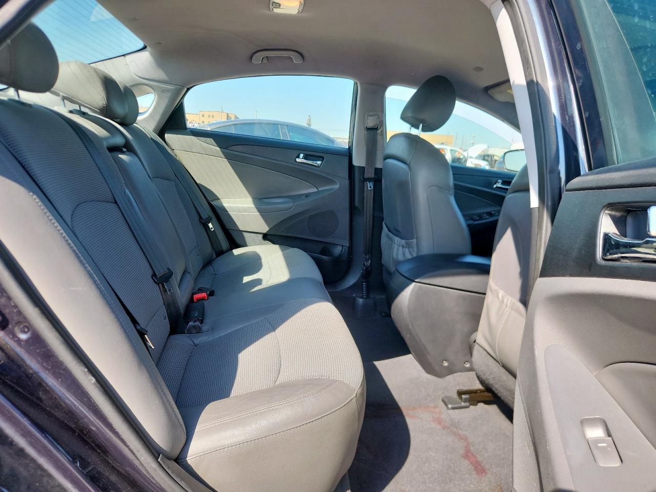 2013 Hyundai Sonata Se VIN: 5NPEC4ACXDH560565 Lot: 82170035