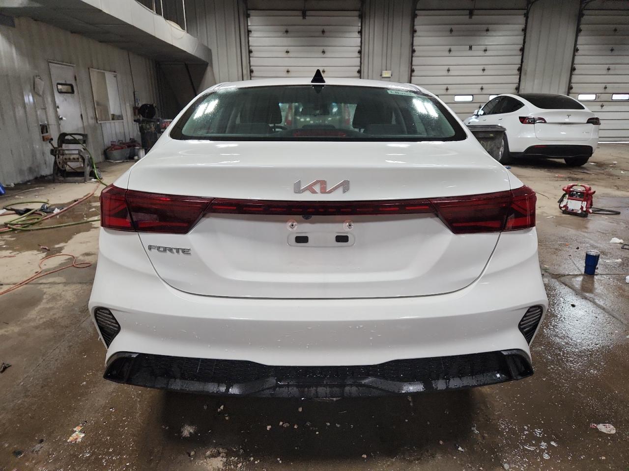 2024 Kia Forte Lx VIN: 3KPF24AD1RE781905 Lot: 82061605