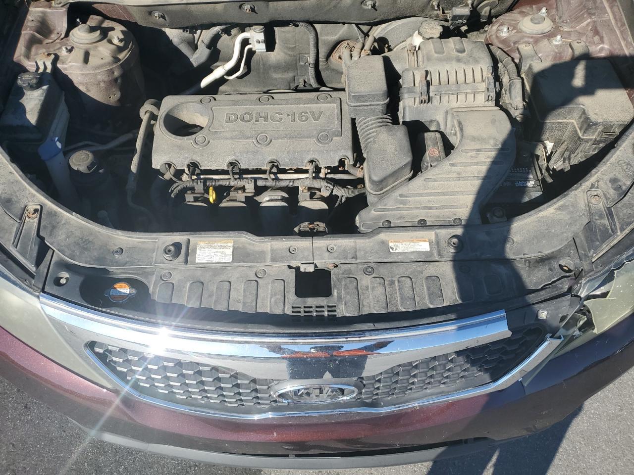 2011 Kia Sorento Base VIN: 5XYKTCA11BG174018 Lot: 80141875