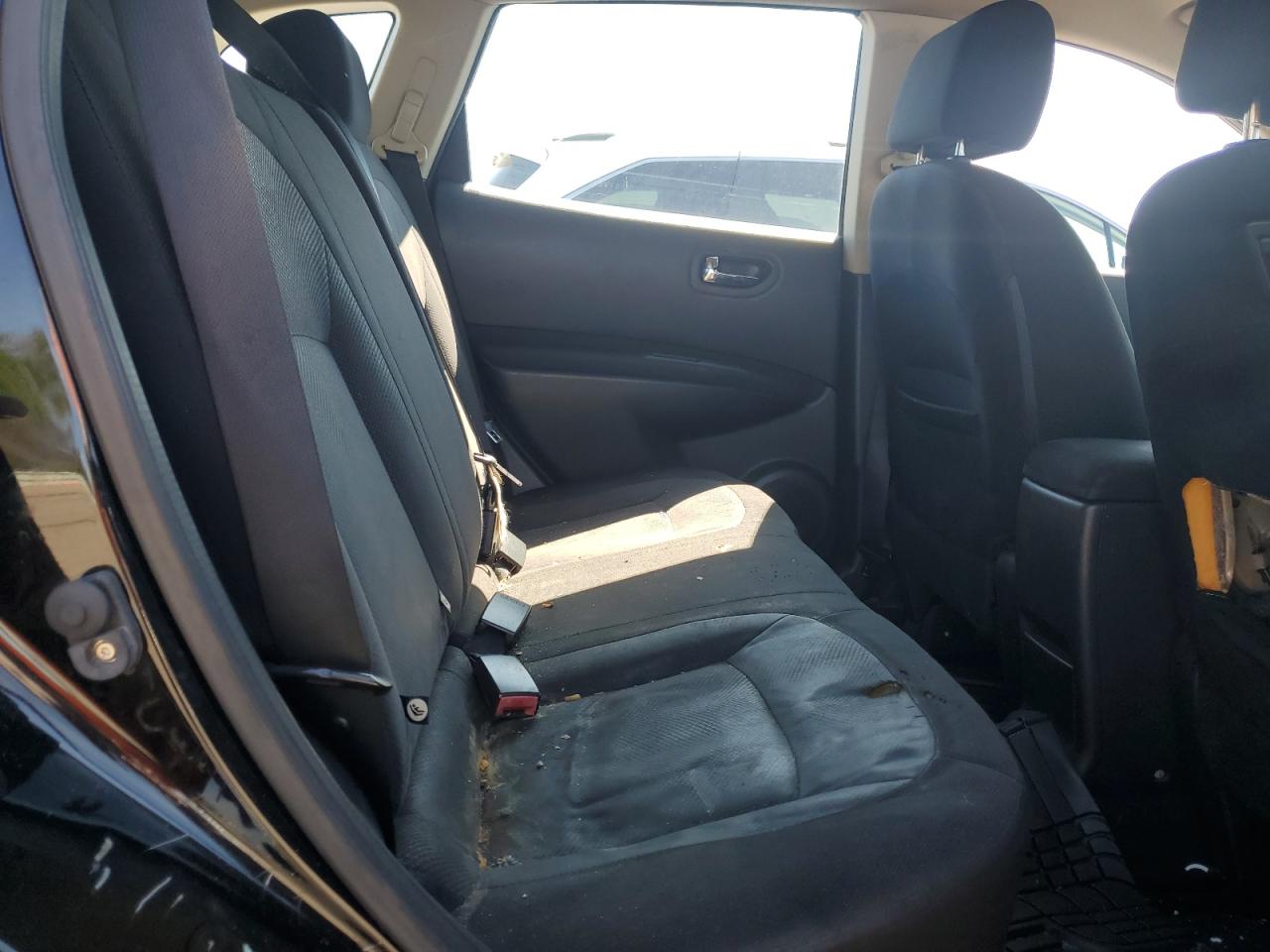 2011 Nissan Rogue S VIN: JN8AS5MV8BW685886 Lot: 80443335