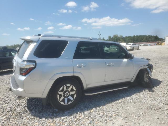  TOYOTA 4RUNNER 2018 Серебристый