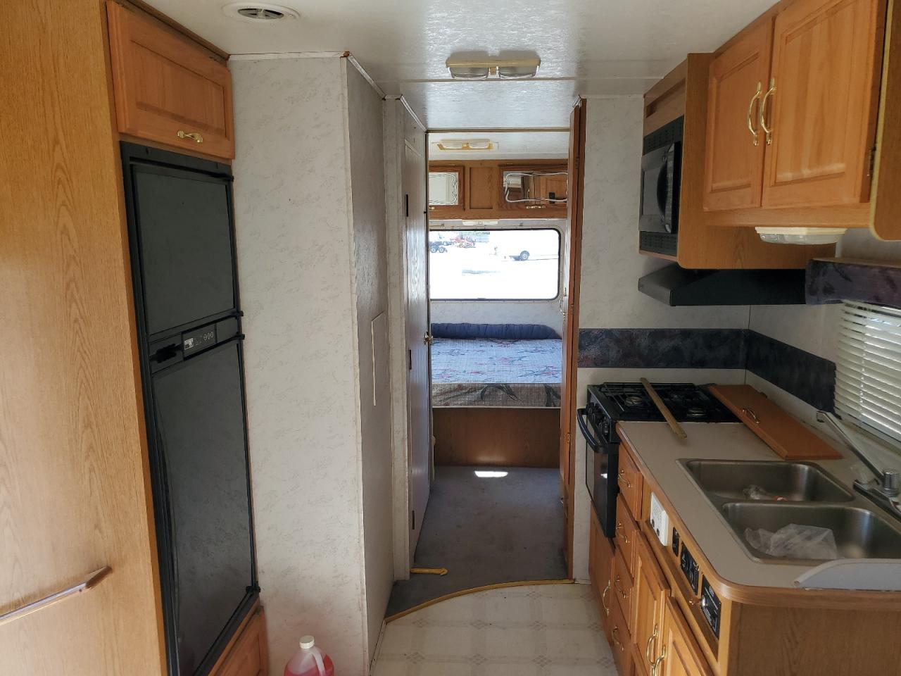 1997 Ford Econoline E450 Super Duty Cutaway Van Rv VIN: 1FDLE40S5VHC09097 Lot: 71077615