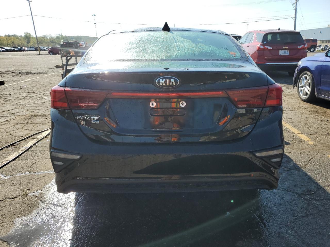 2019 Kia Forte Fe VIN: 3KPF24AD8KE081563 Lot: 80300635